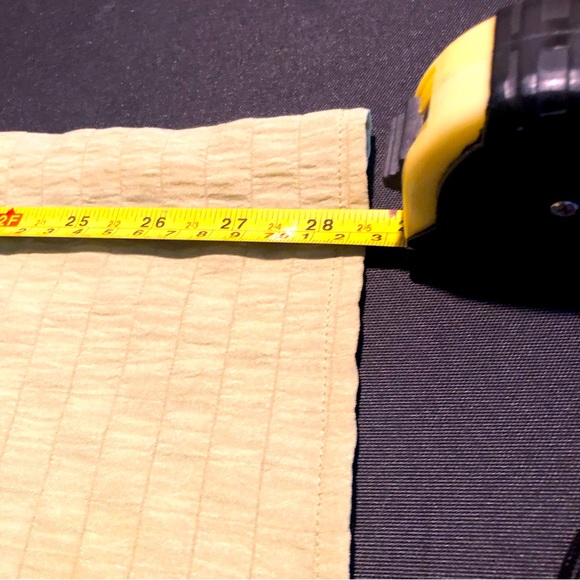 Lulus woman’s crepe pants - Picture 6 of 7